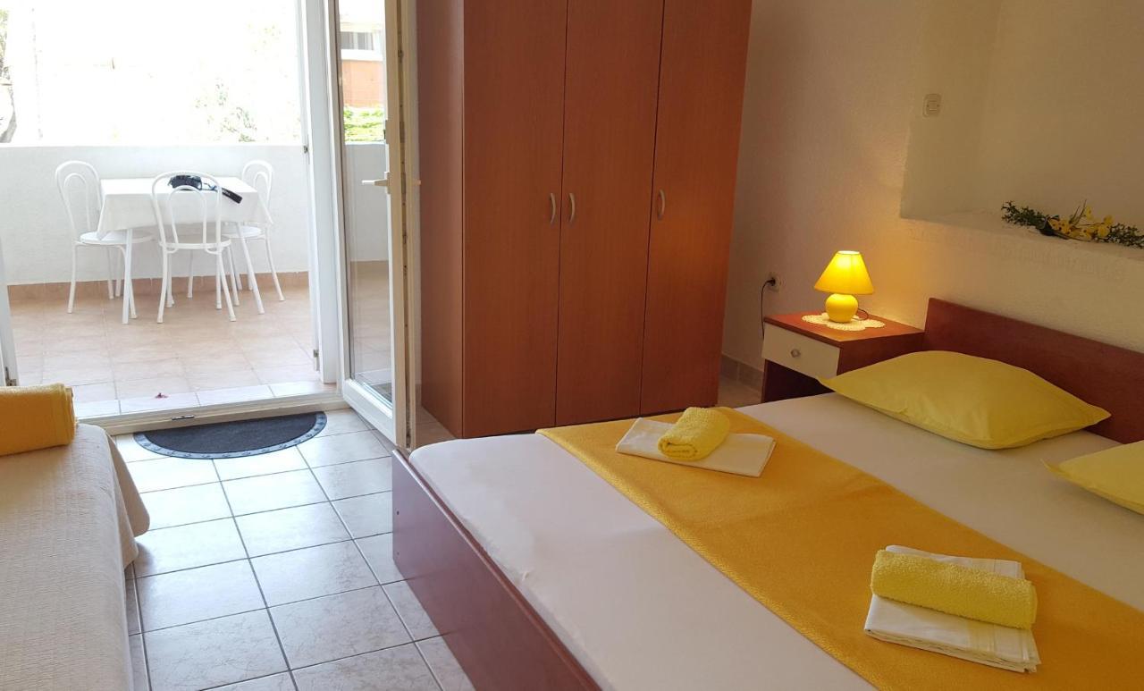 Apartments With A Parking Space Gradac, Makarska - 11332 グラダツ エクステリア 写真
